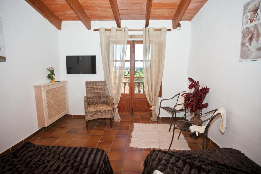 Finca Es Carbo Ses Salines  Kamer foto