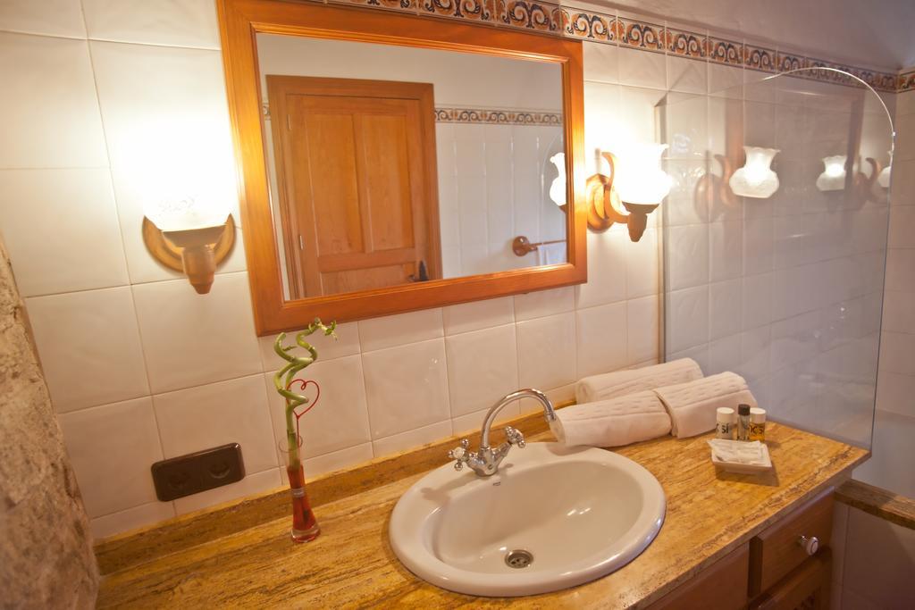 Finca Es Carbo Ses Salines  Kamer foto