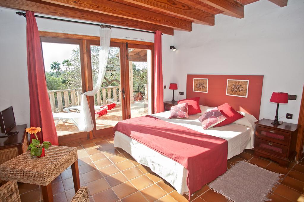 Finca Es Carbo Ses Salines  Kamer foto